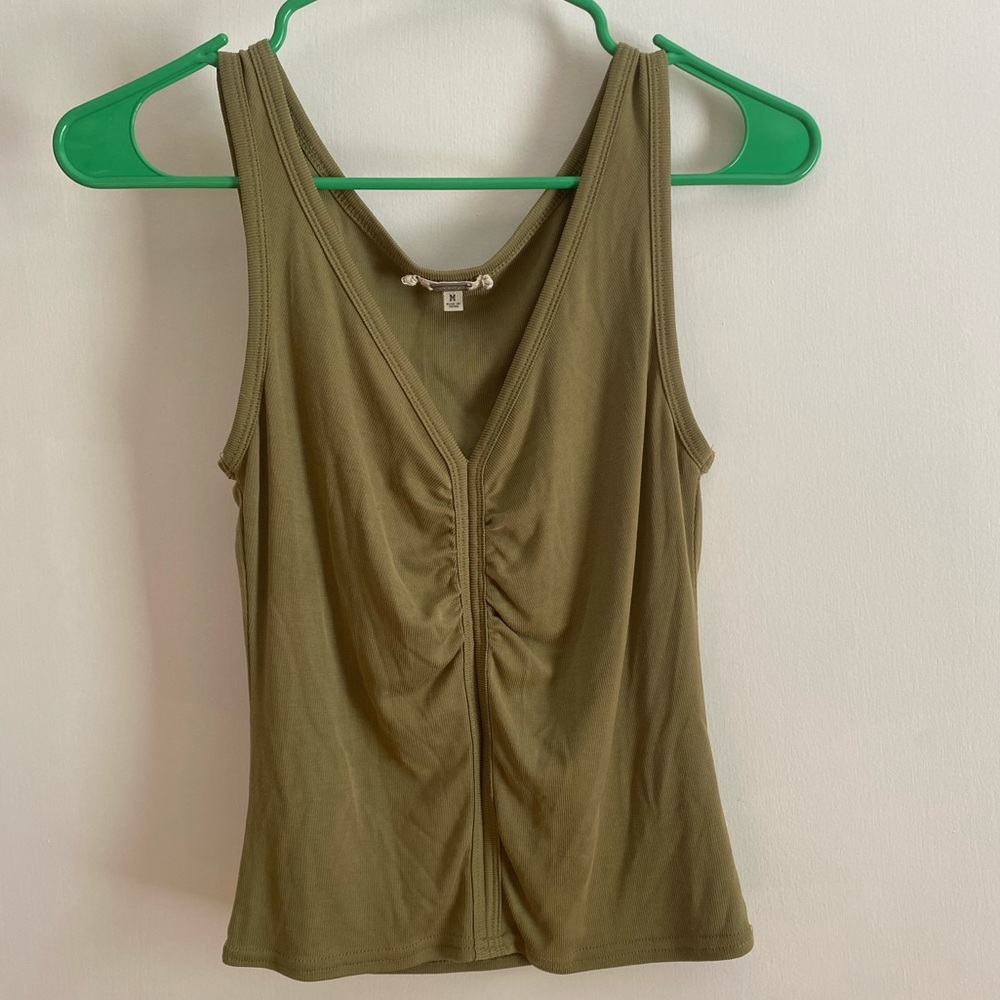 Gimmicks By BKE Tank Center Seam Green Medium